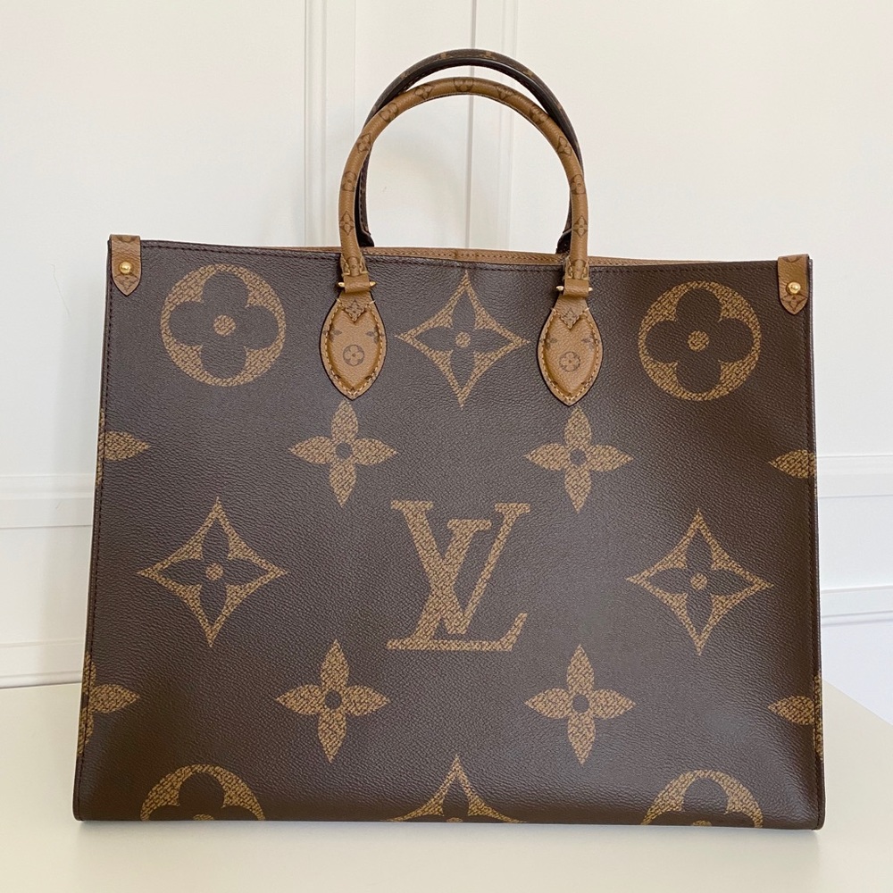 ❌SOLD❌Selling LV ON THE GO GM